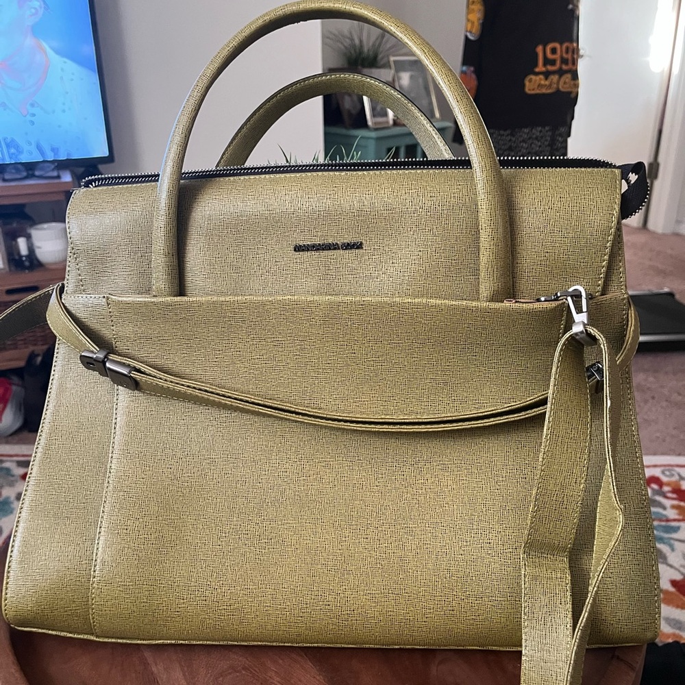 Mandarina Duck Comtenpary Bag
